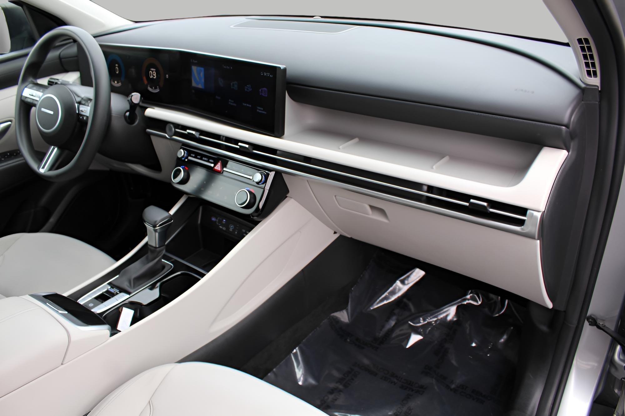 2025 Hyundai TUCSON SEL AWD