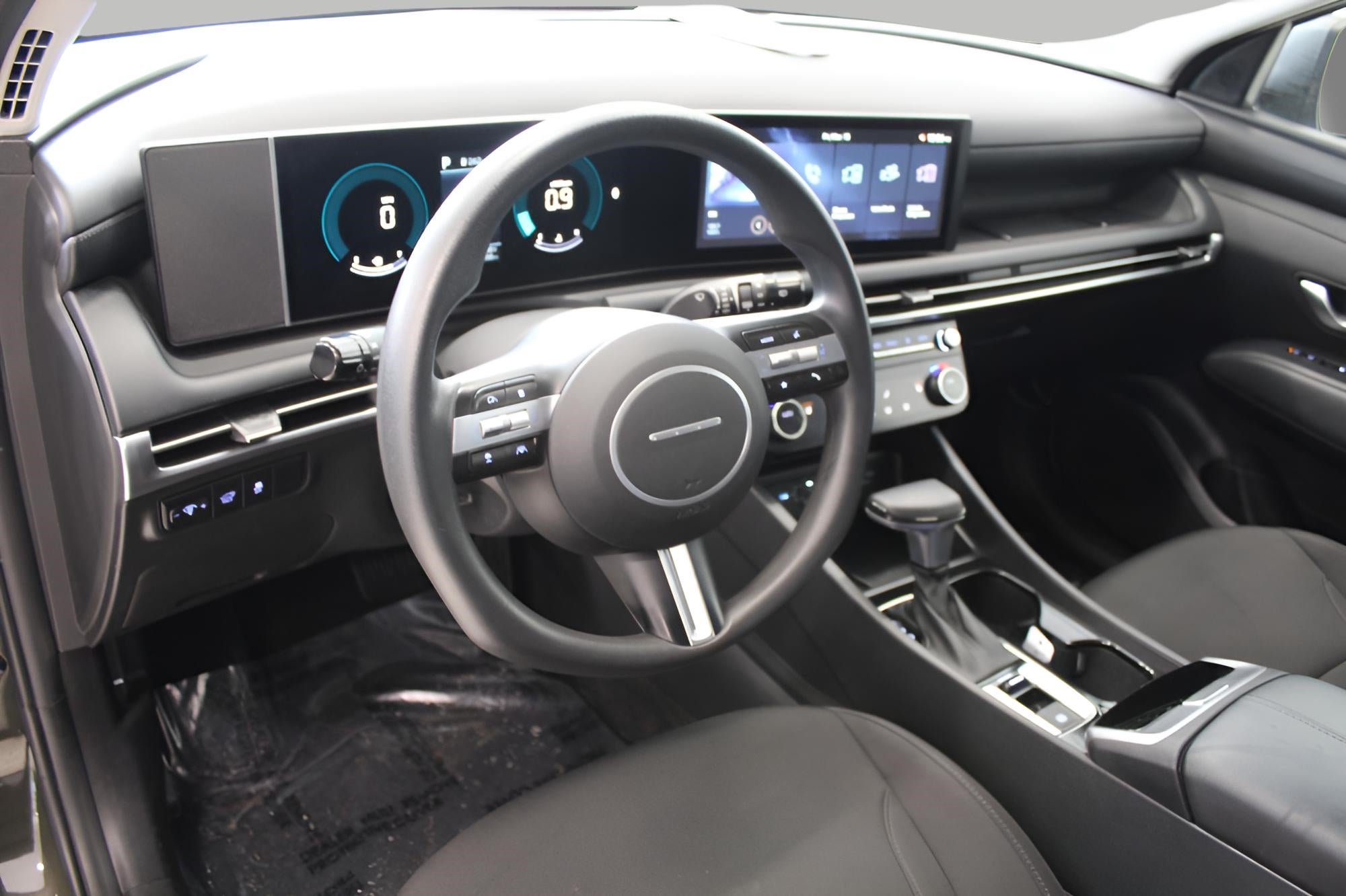 2025 Hyundai TUCSON SEL AWD