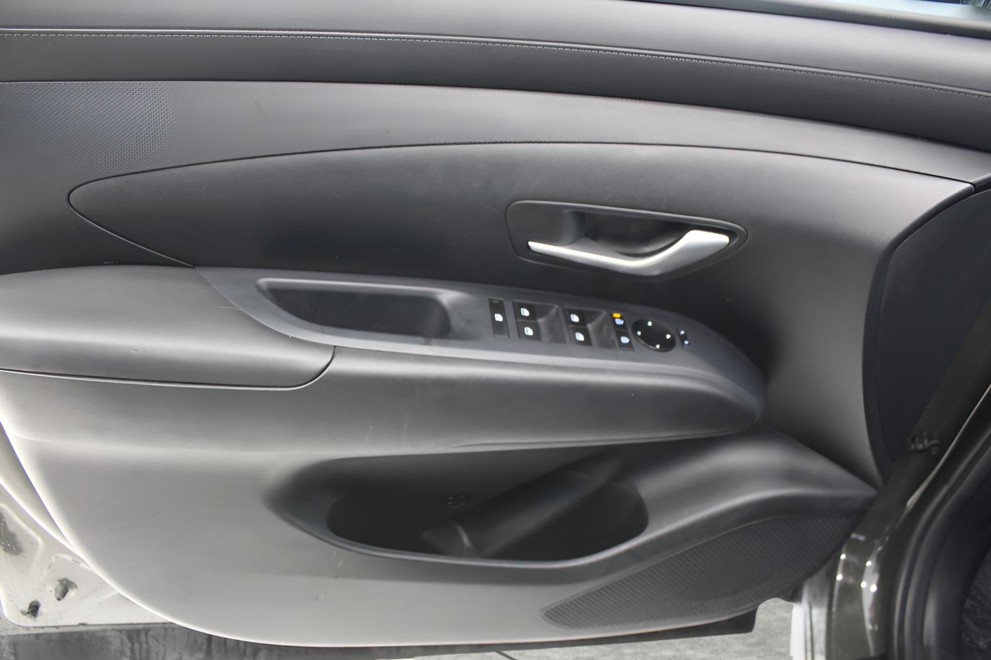 2025 Hyundai TUCSON SEL AWD