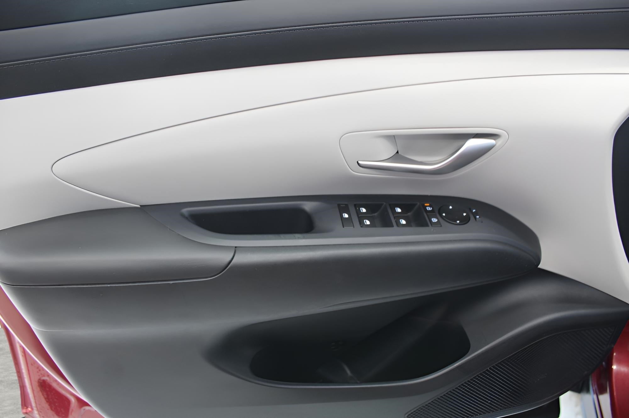 2025 Hyundai TUCSON SEL AWD