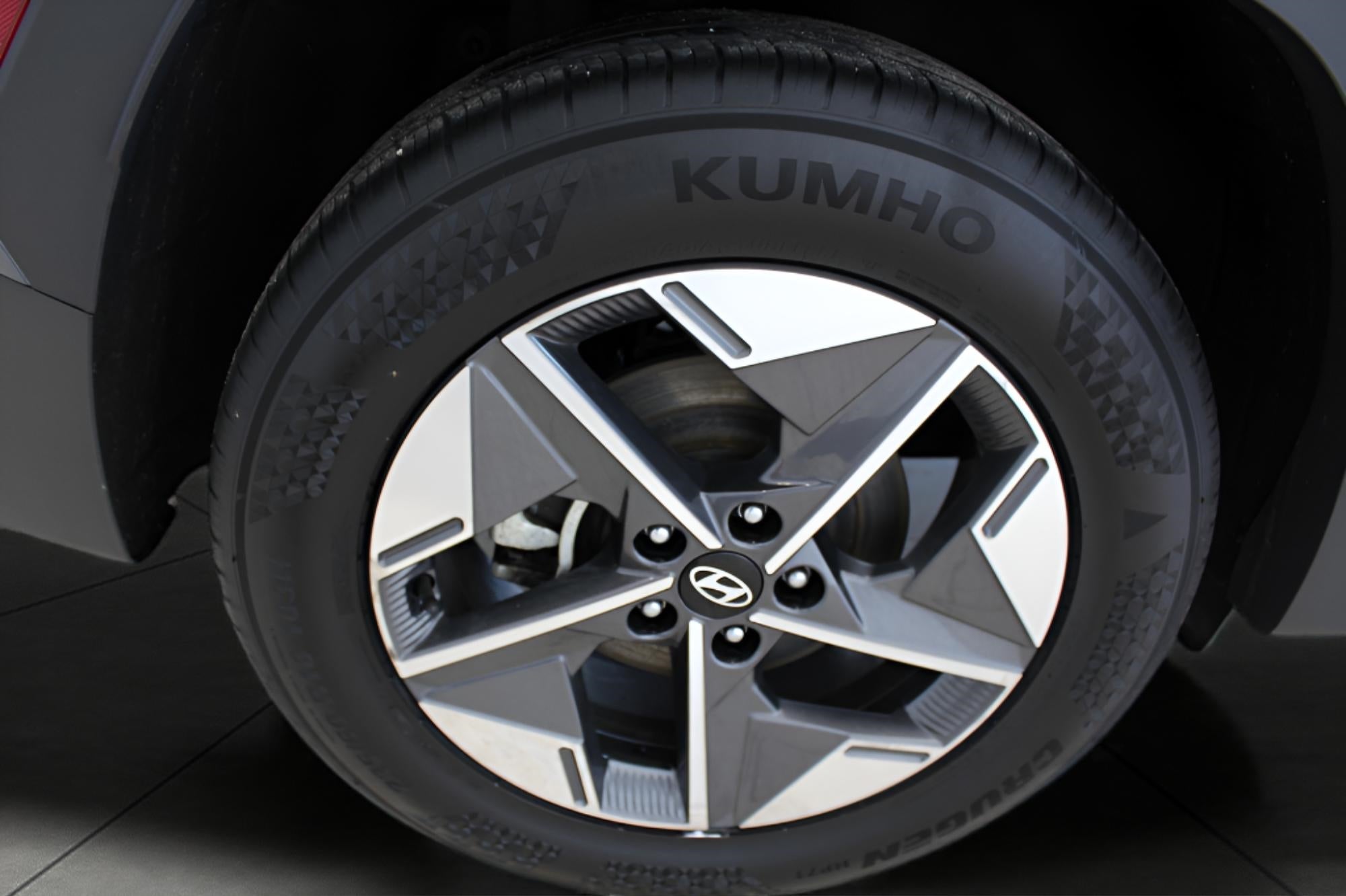 2025 Hyundai TUCSON SEL AWD