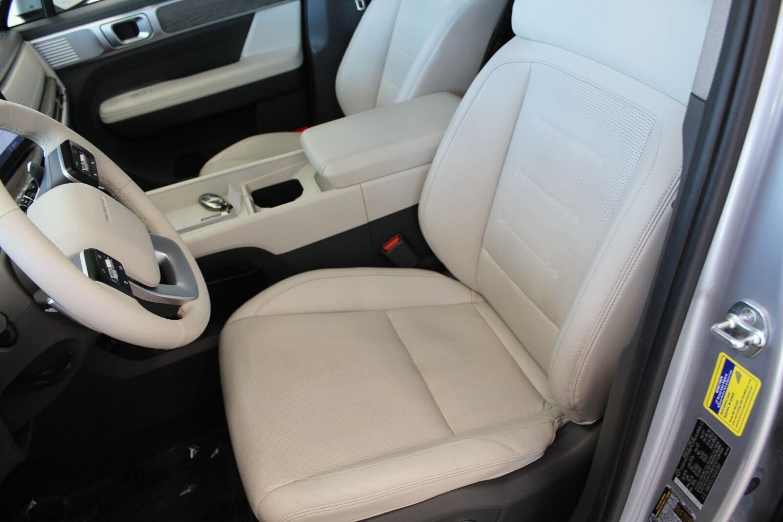 2025 Hyundai SANTA FE HYBRID Limited AWD