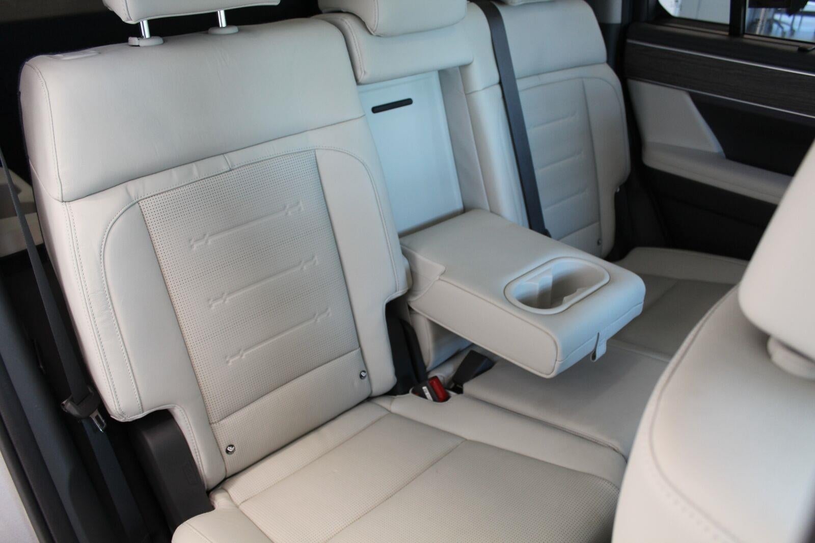 2025 Hyundai SANTA FE HYBRID Limited AWD