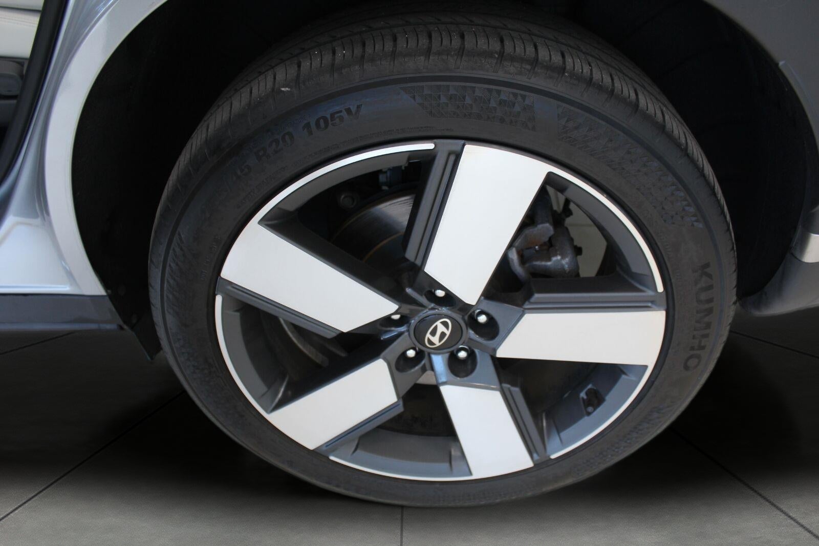 2025 Hyundai SANTA FE HYBRID Limited AWD