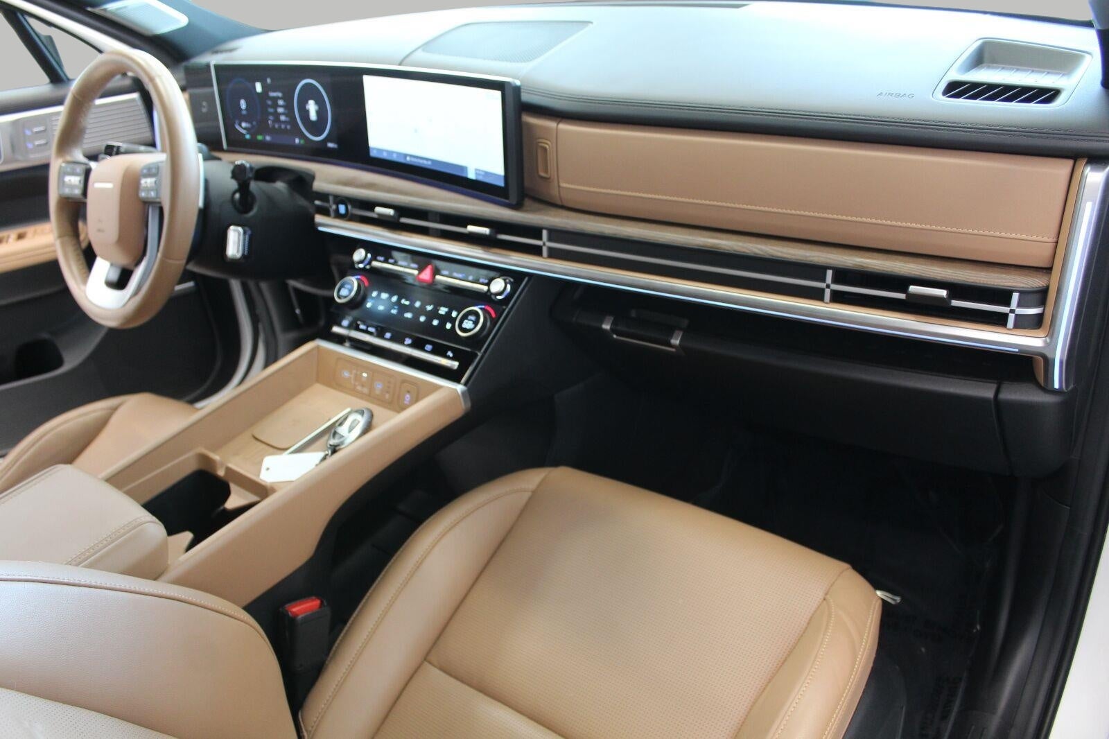 2025 Hyundai SANTA FE HYBRID Limited AWD