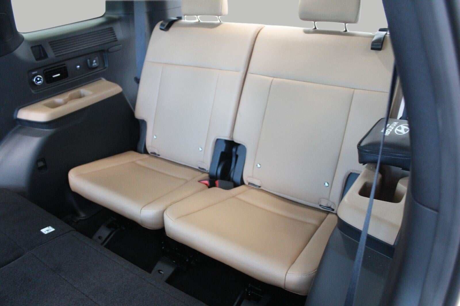 2025 Hyundai SANTA FE HYBRID Limited AWD