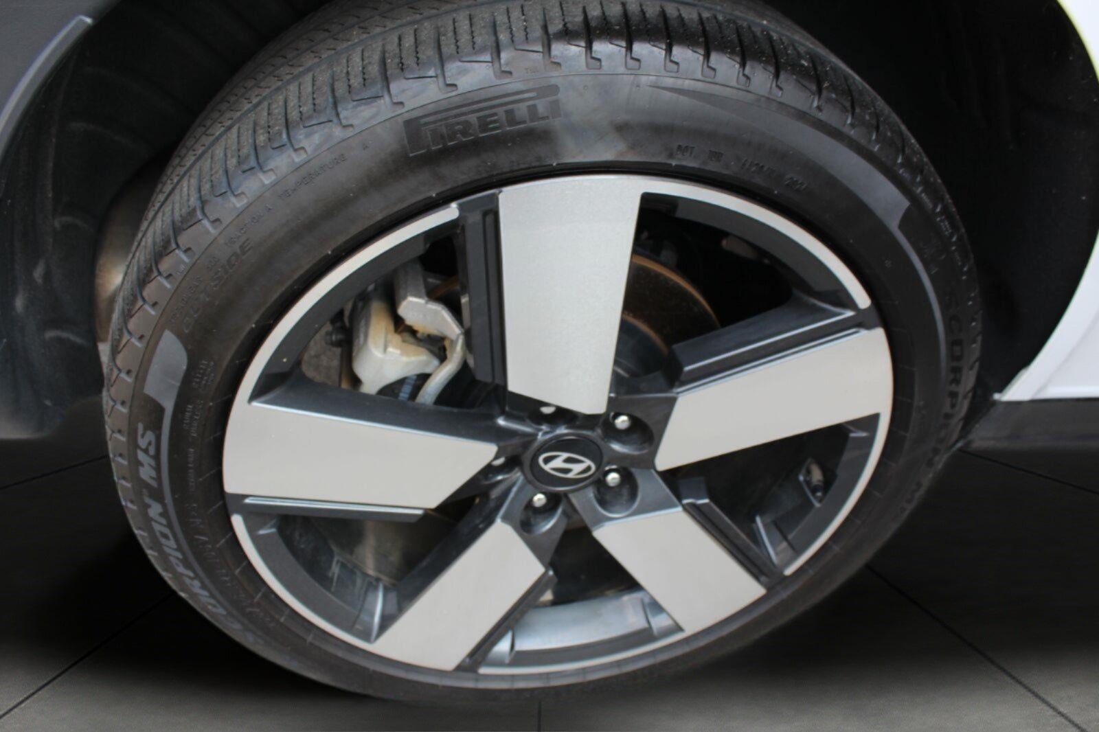 2025 Hyundai SANTA FE Limited AWD