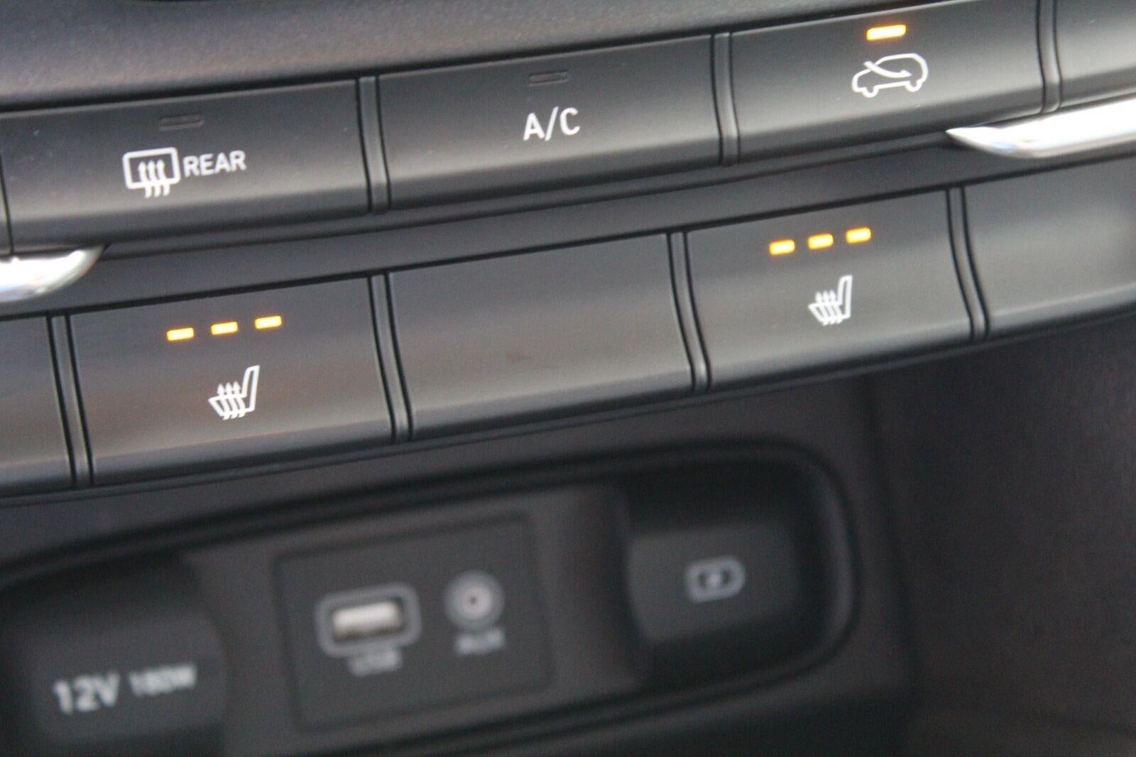 2019 Hyundai SANTA FE SEL 2.4L Auto AWD