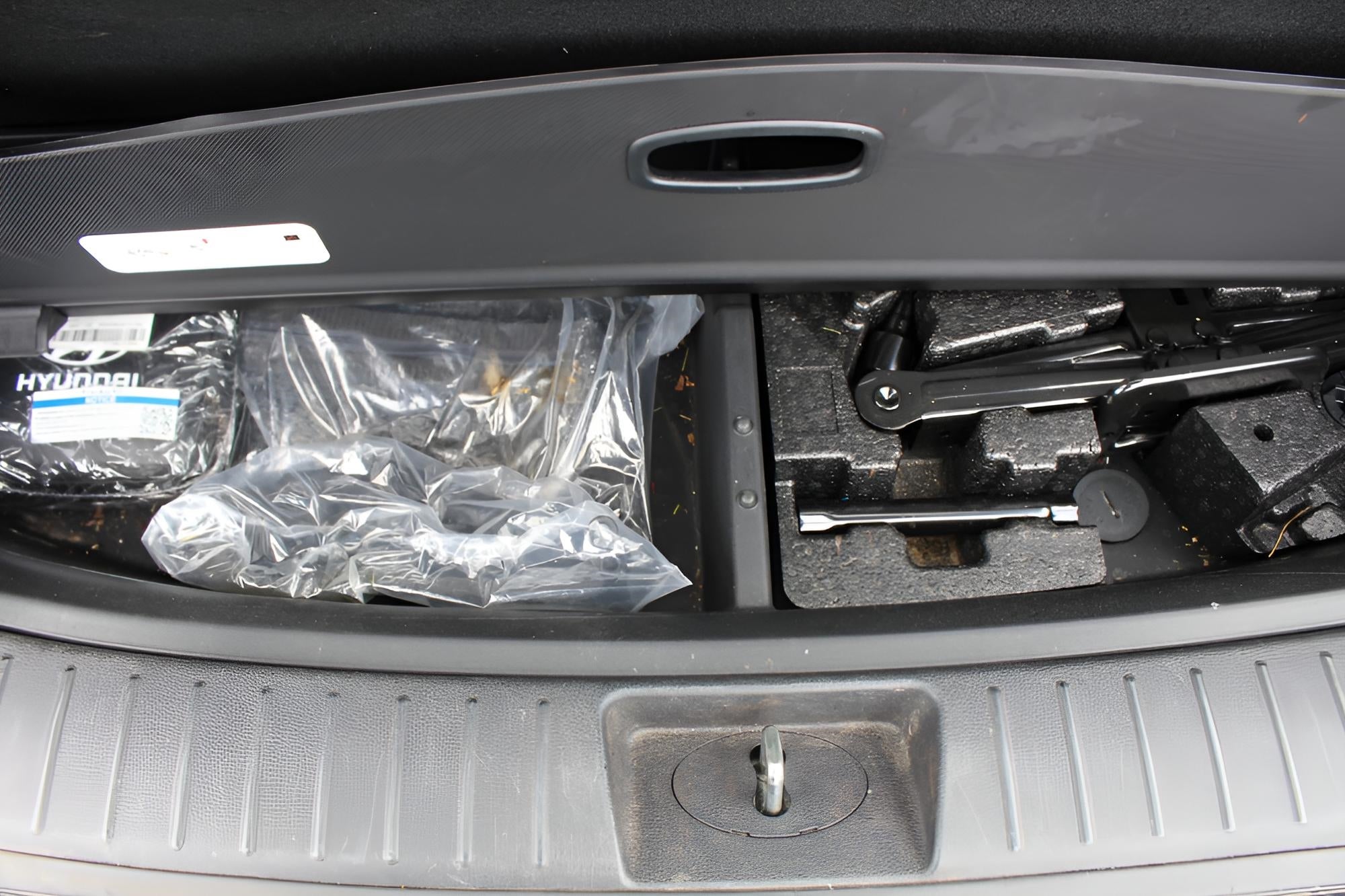 2019 Hyundai SANTA FE SEL 2.4L Auto AWD