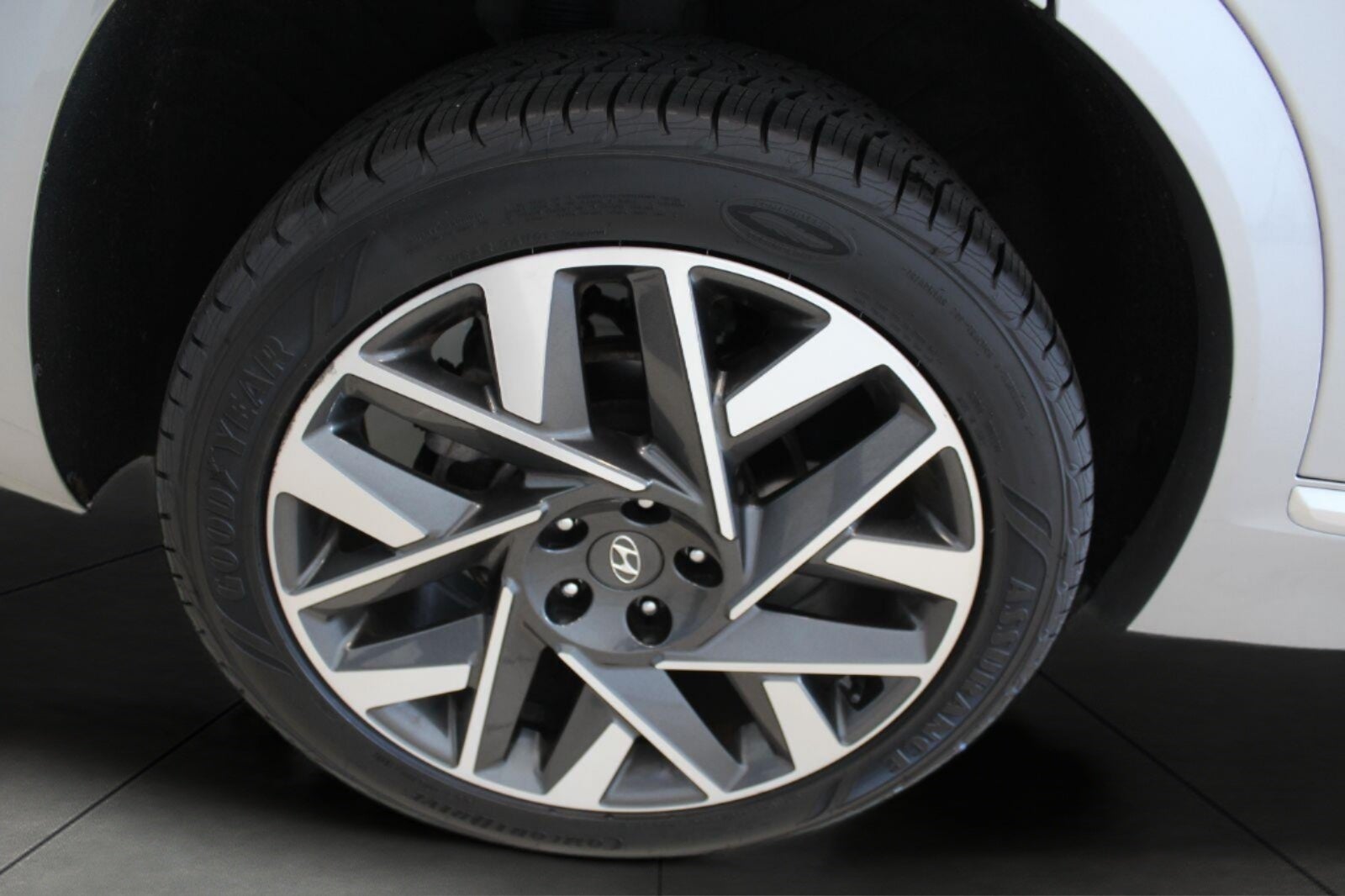 2023 Hyundai SANTA FE Calligraphy AWD