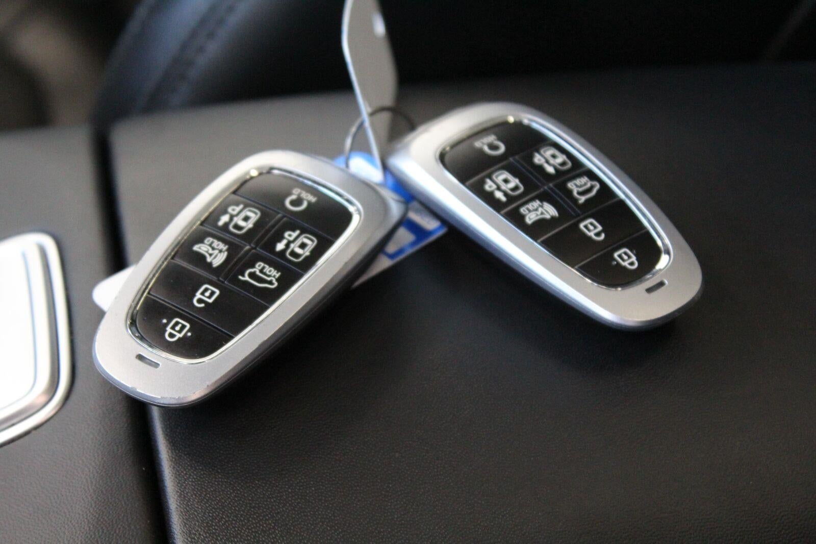 2023 Hyundai SANTA FE Calligraphy AWD
