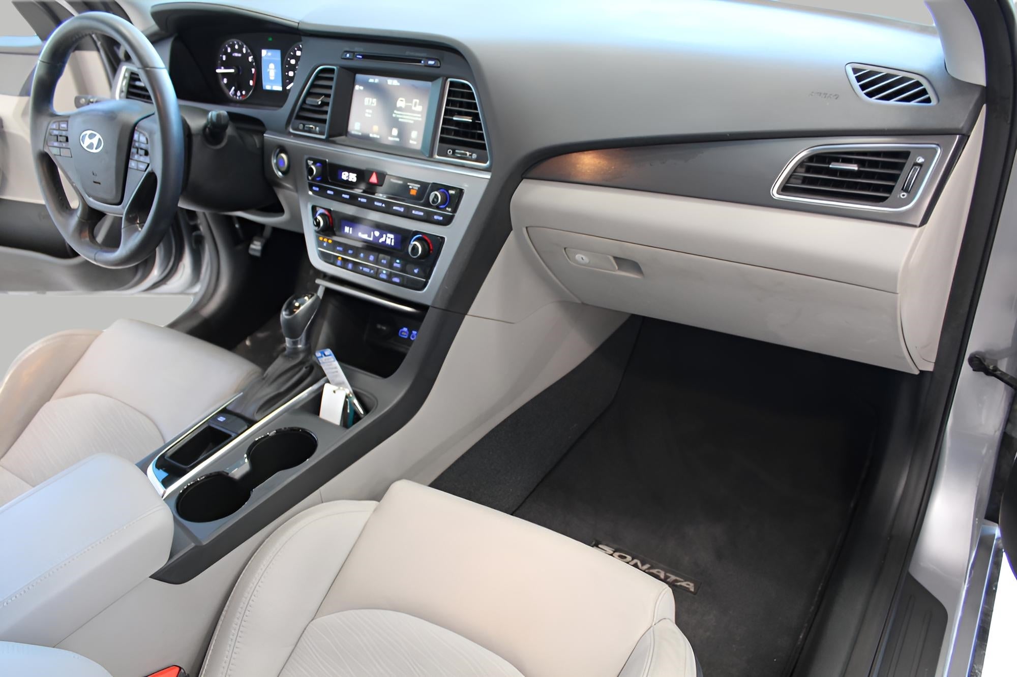 2016 Hyundai SONATA 4DR CAR