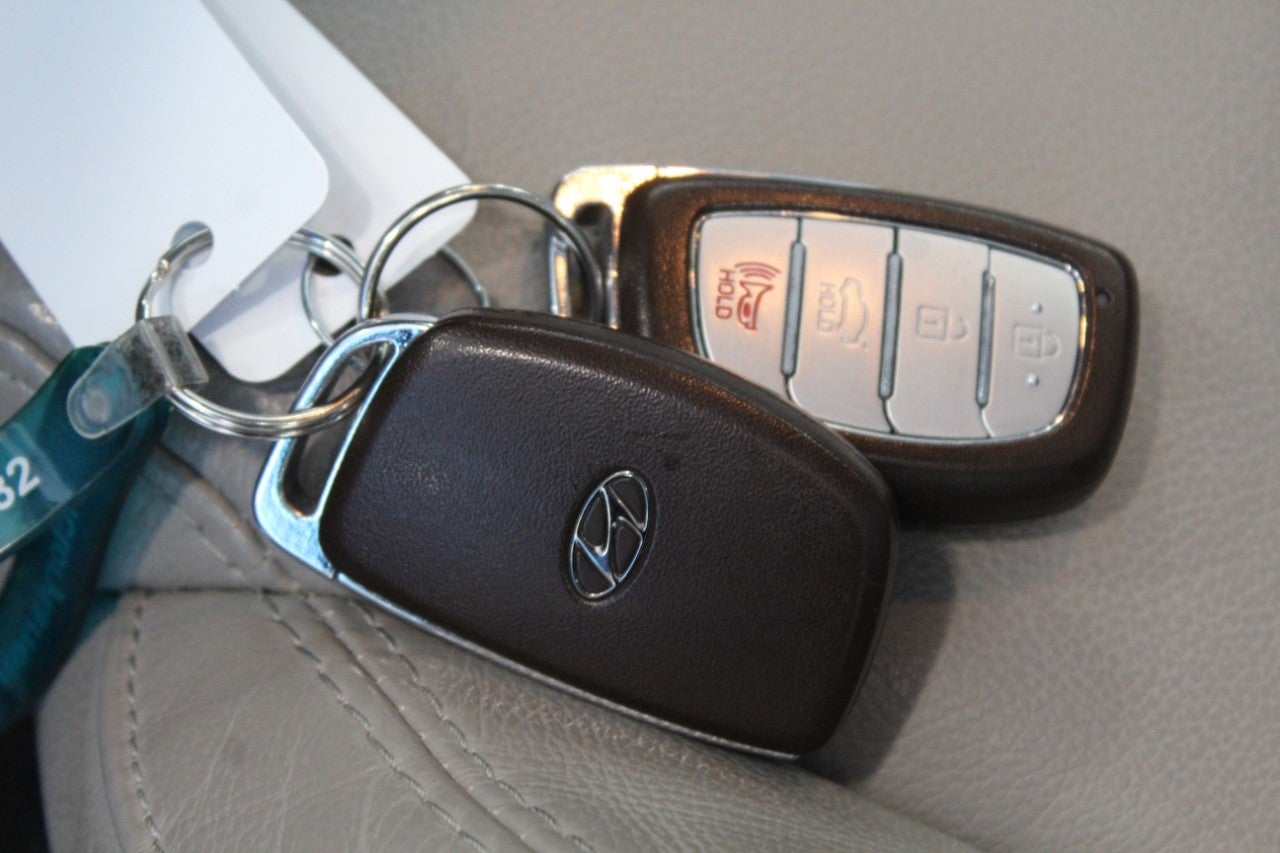 2016 Hyundai SONATA 4DR CAR