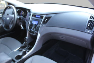 2012 Hyundai SONATA 4Dr Sdn 2.4L Auto GLS