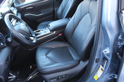 2021 Toyota Highlander Hybrid Platinum AWD