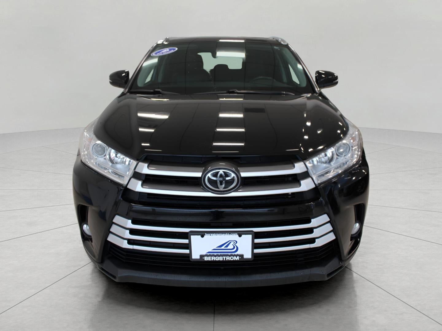 2019 Toyota Highlander XLE V6 AWD