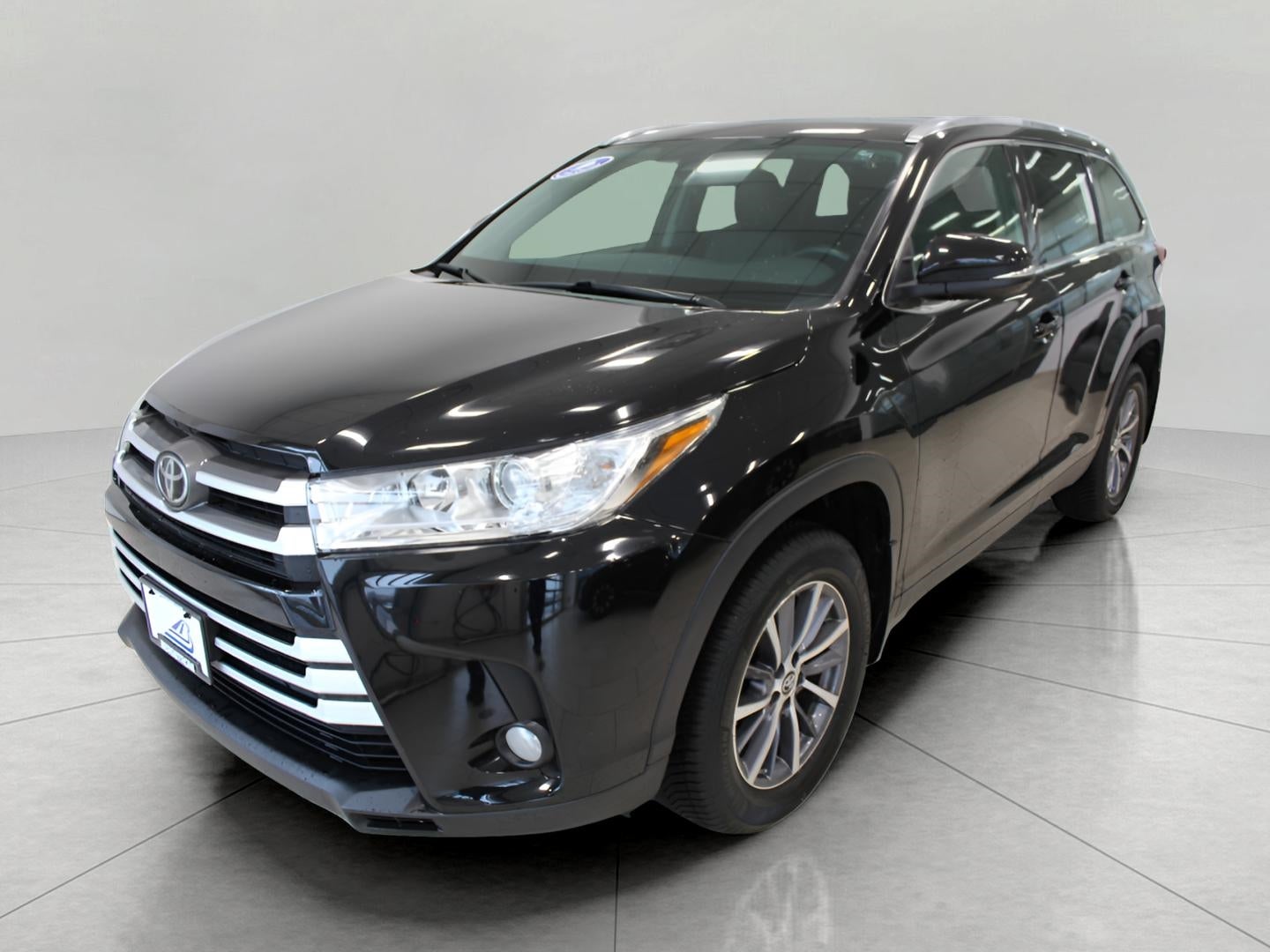 2019 Toyota Highlander XLE V6 AWD