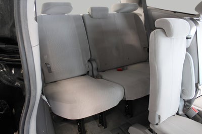 2017 Toyota SIENNA MINI-VAN, PASSENGER