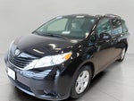 2017 Toyota SIENNA MINI-VAN, PASSENGER