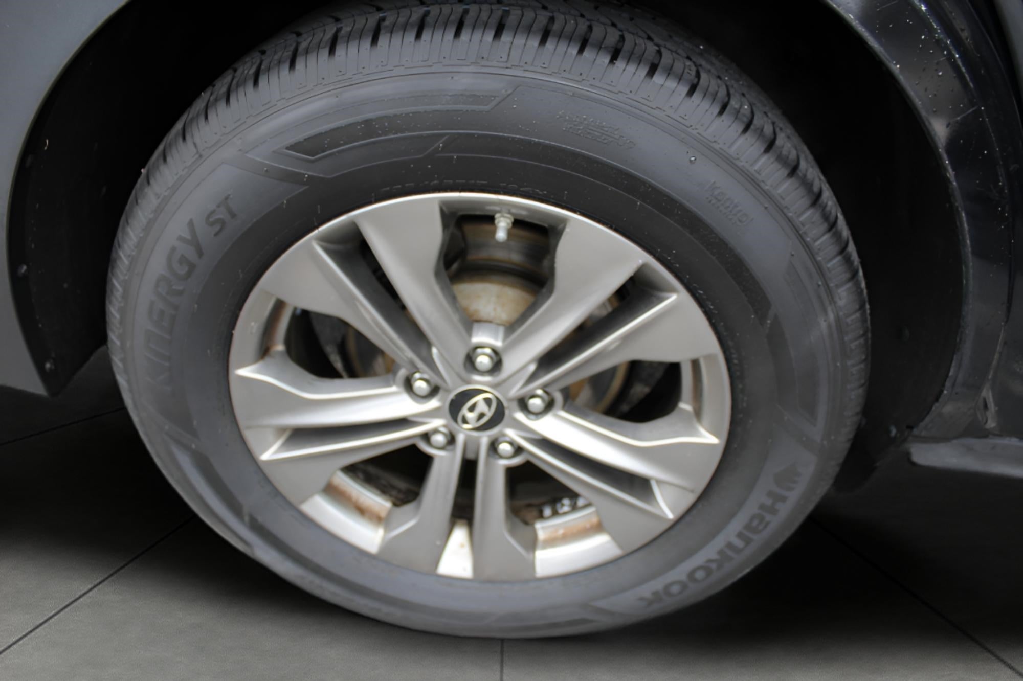 2014 Hyundai SANTA FE SPORT FWD 4Dr 2.4