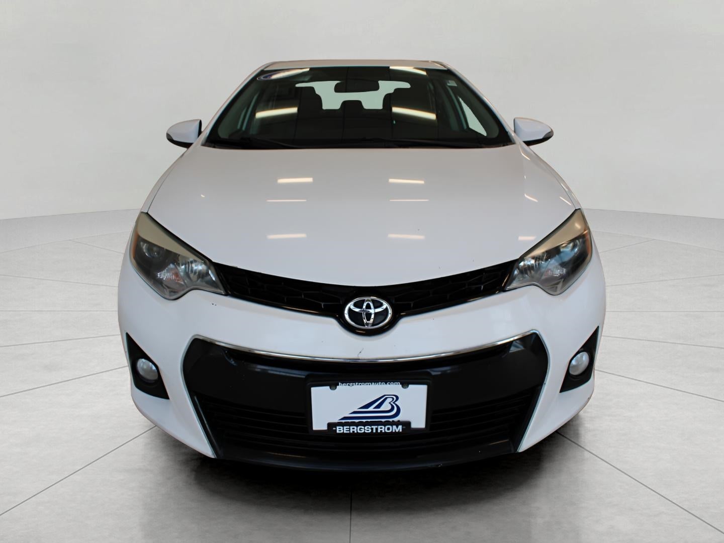 2014 Toyota Corolla 4dr Sdn Auto L