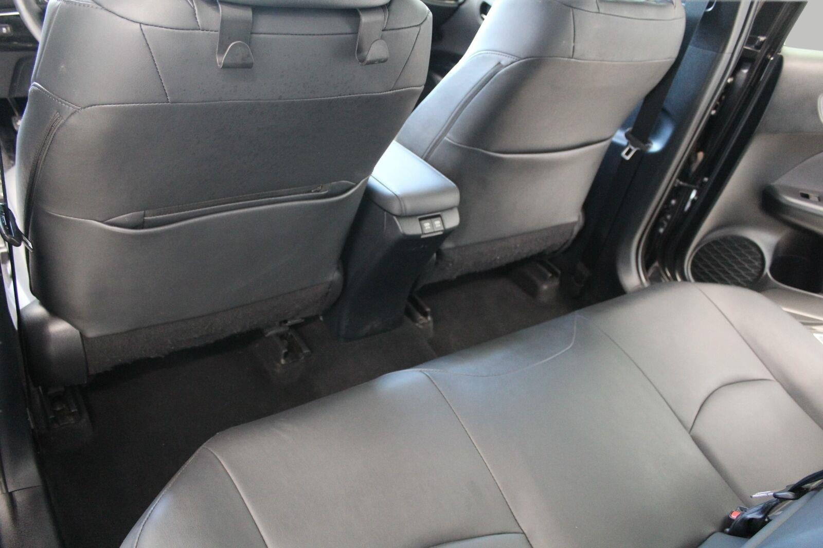 2021 Toyota Prius XLE