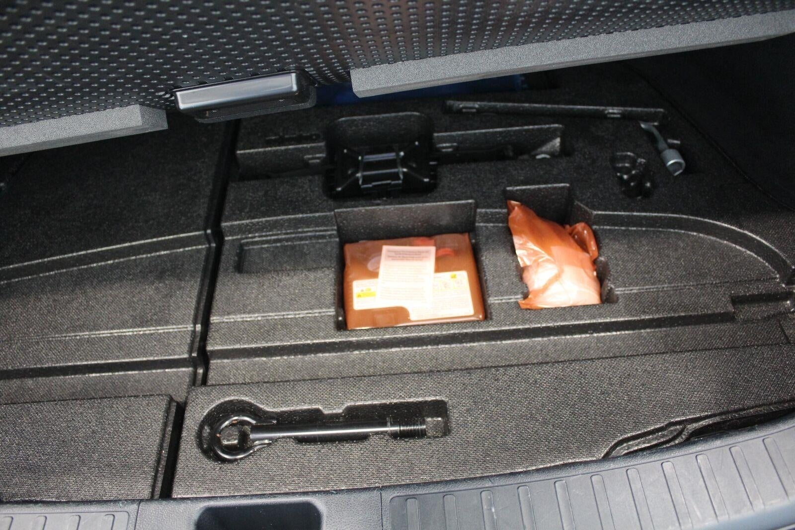 2021 Toyota Prius XLE
