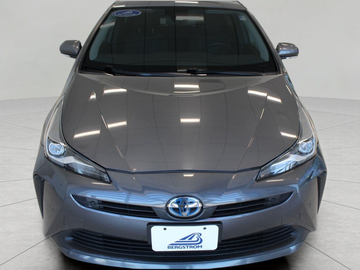 2021 Toyota Prius XLE