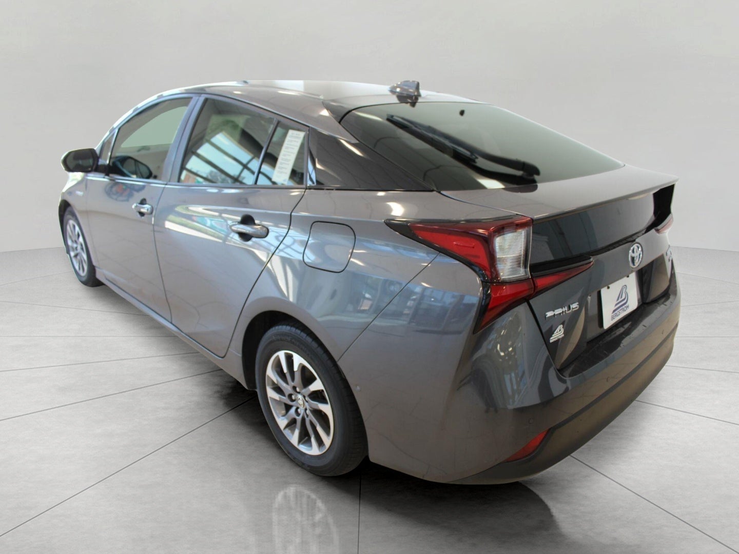 2021 Toyota Prius XLE