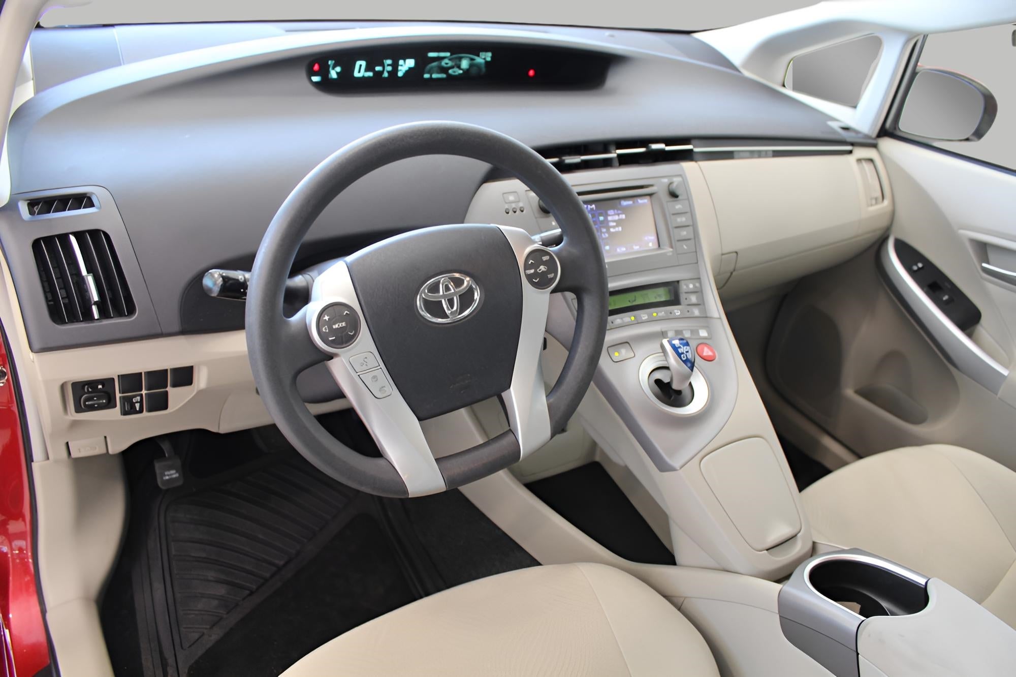 2014 Toyota Prius 5dr HB Four