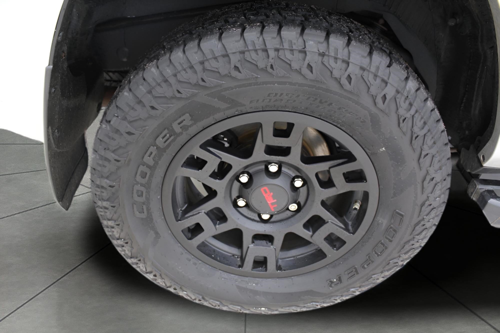 2021 Toyota 4Runner Venture 4WD