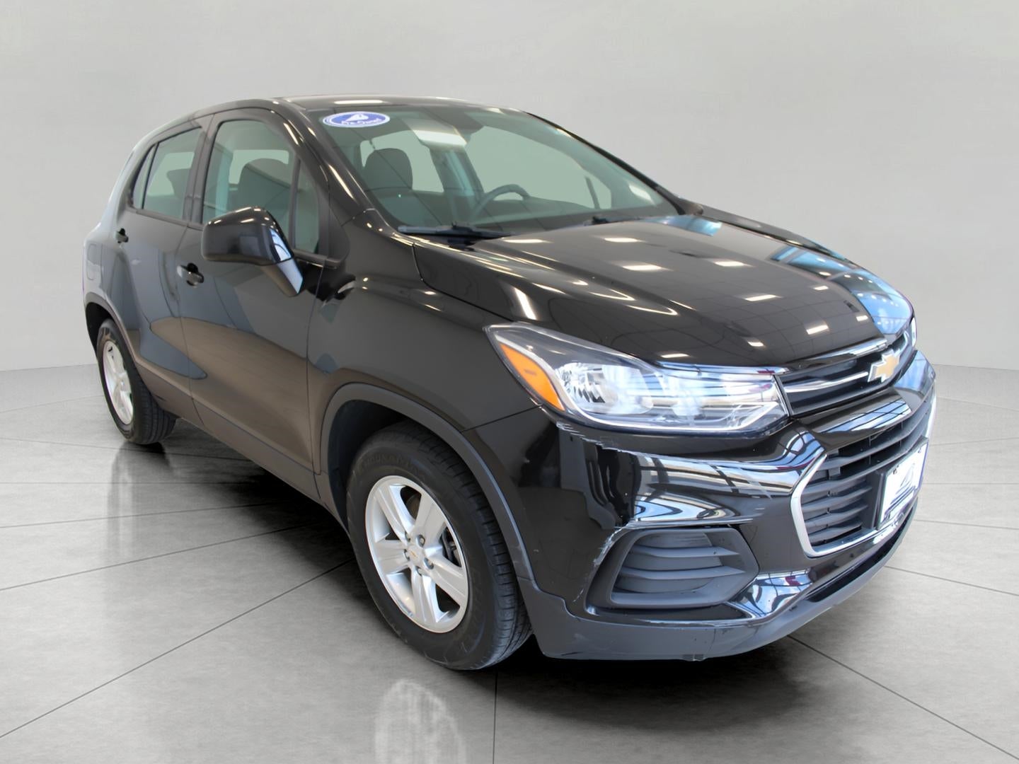 2020 Chevrolet Trax LS's photo