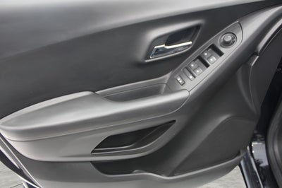 2020 Chevrolet Trax FWD 4dr LS