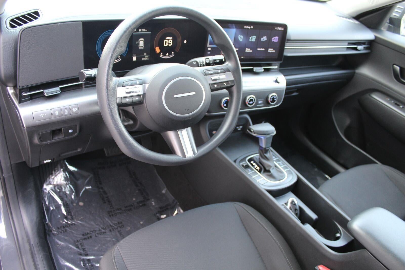 2025 Hyundai KONA SE AWD