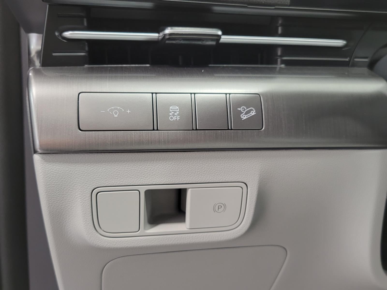 2025 Hyundai KONA SEL FWD