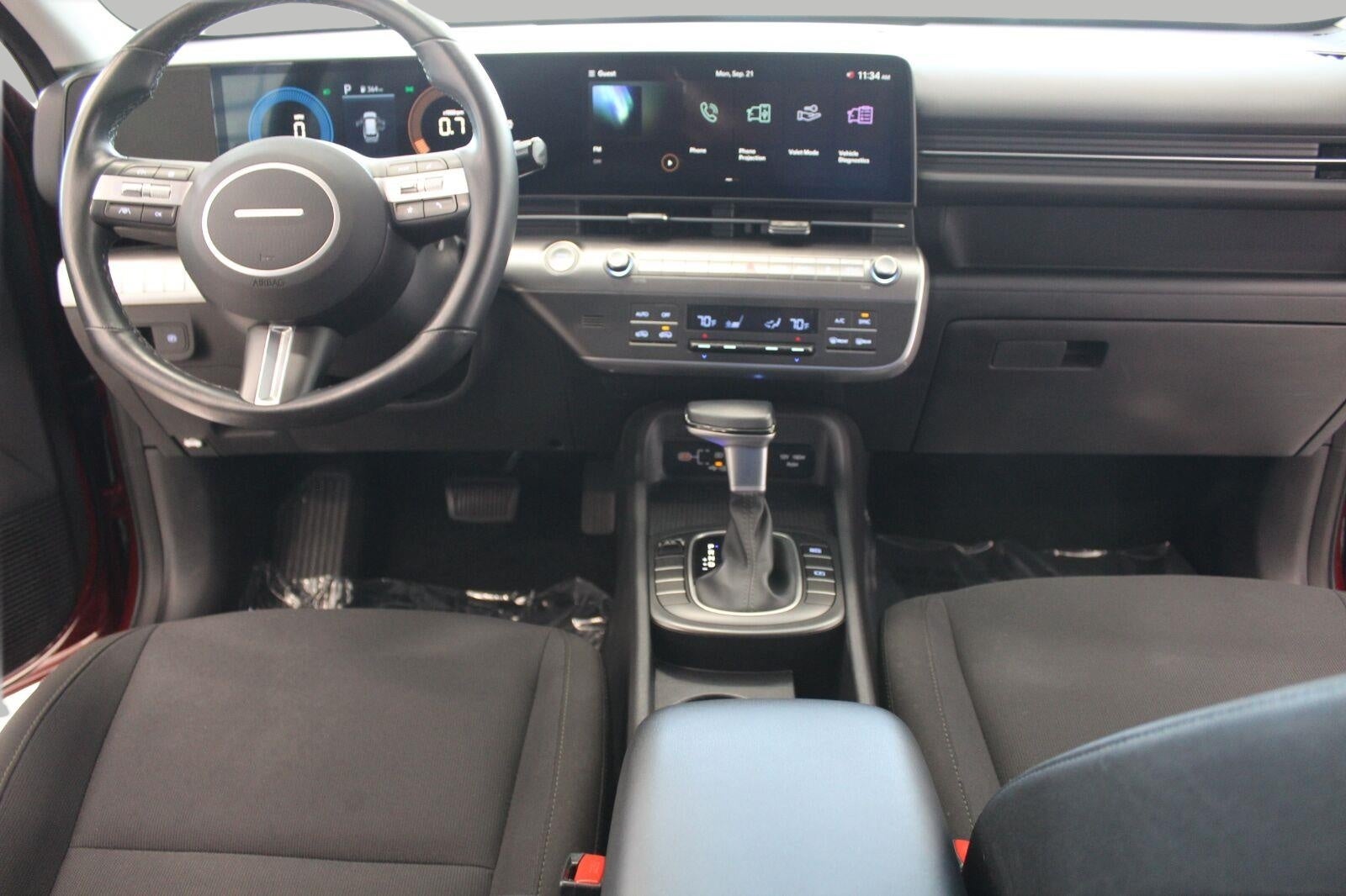 2025 Hyundai KONA SEL FWD