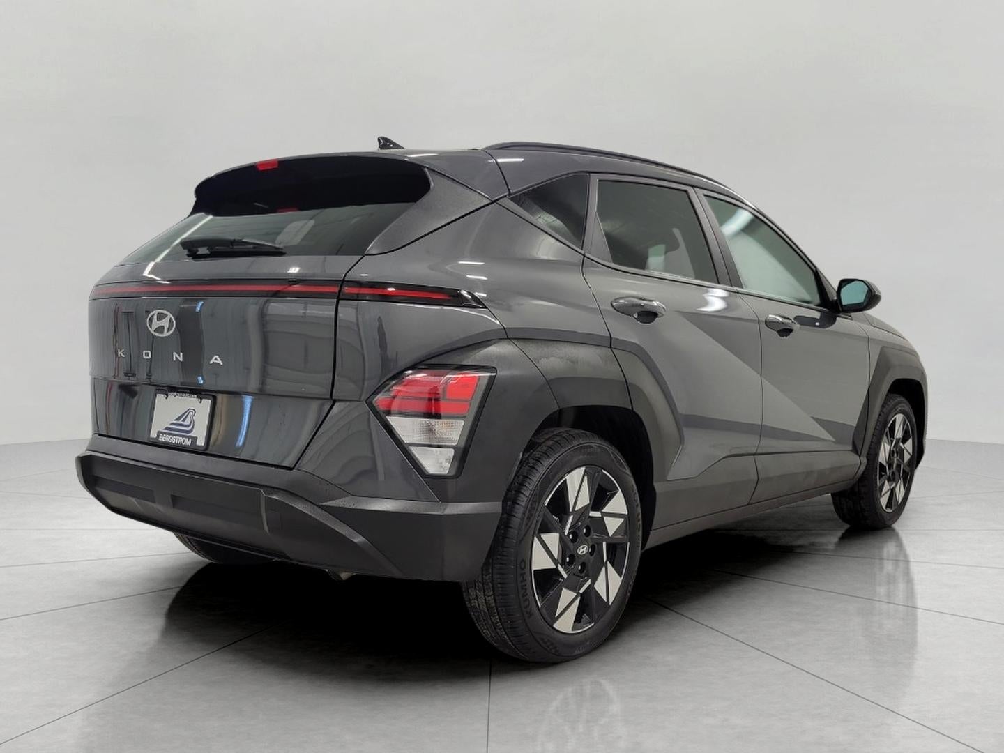 2025 Hyundai KONA SEL FWD