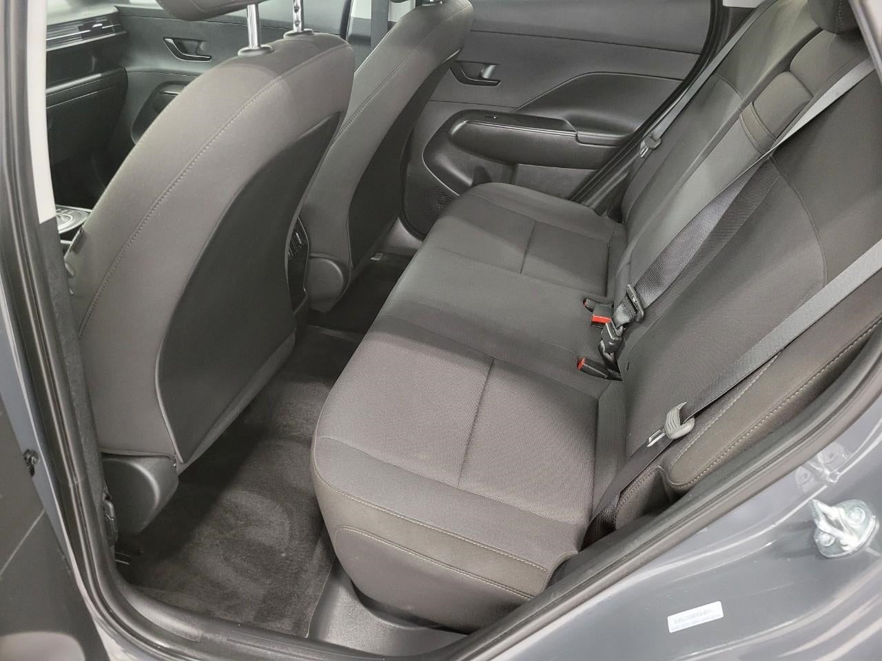 2025 Hyundai KONA SEL FWD