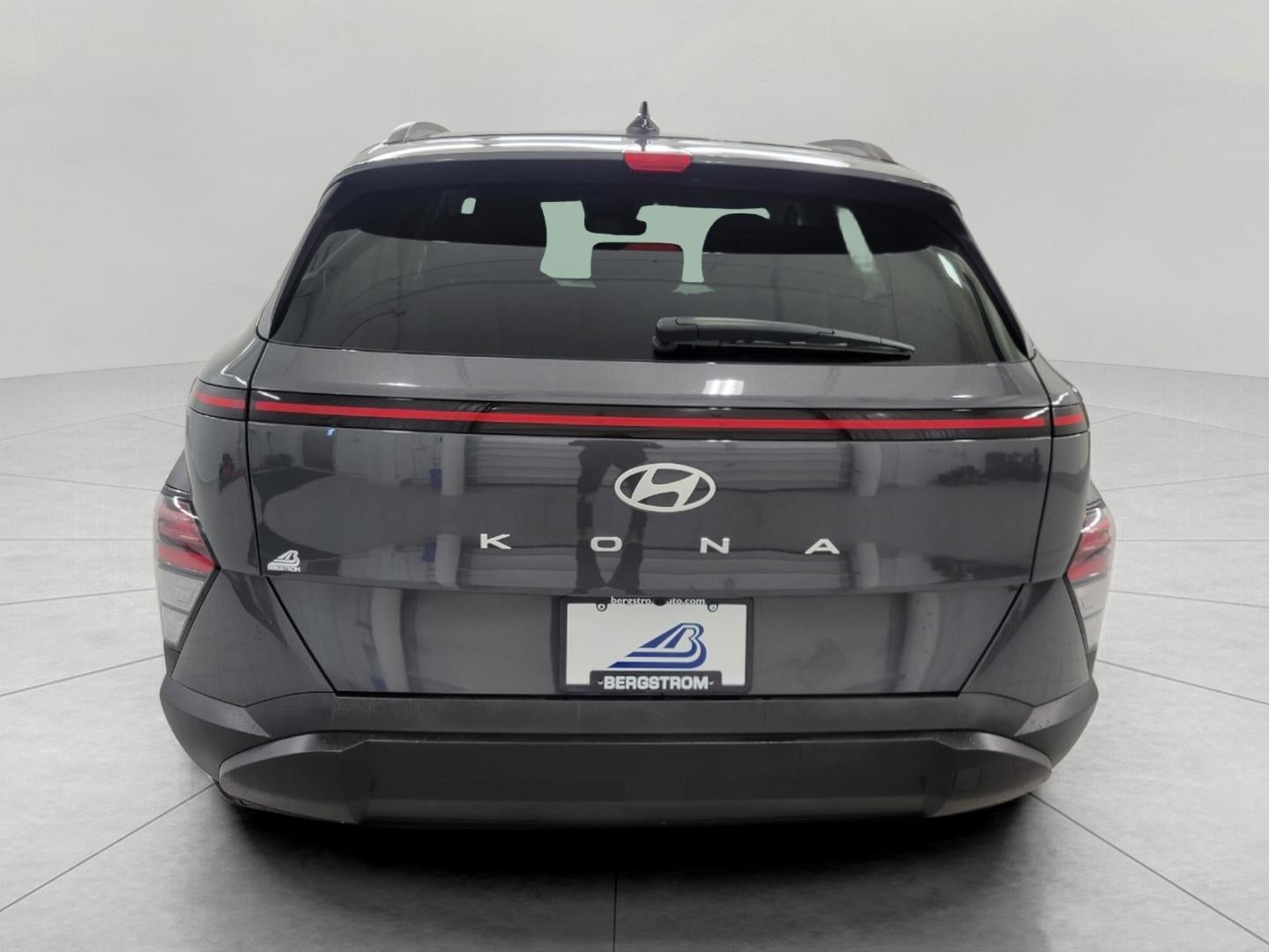 2025 Hyundai KONA SEL FWD