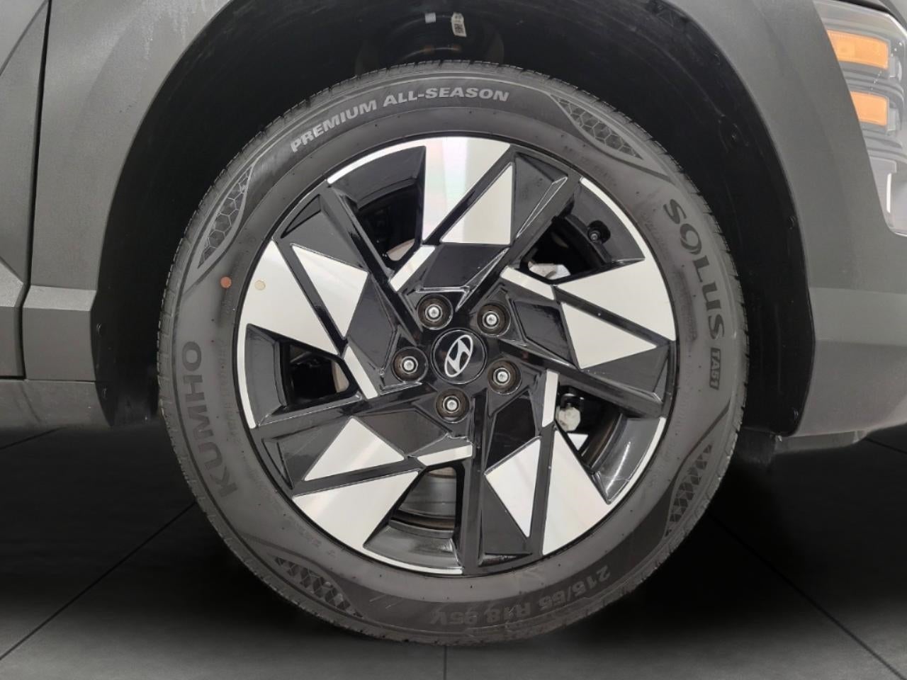 2025 Hyundai KONA SEL FWD