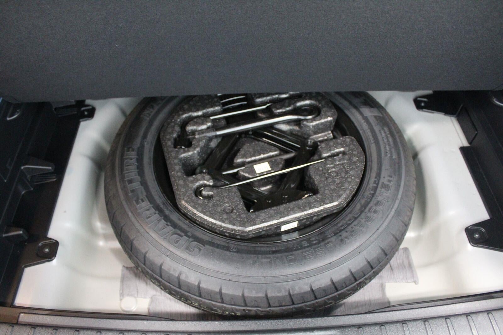 2025 Hyundai KONA SEL FWD