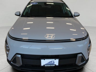 2025 Hyundai KONA SEL FWD