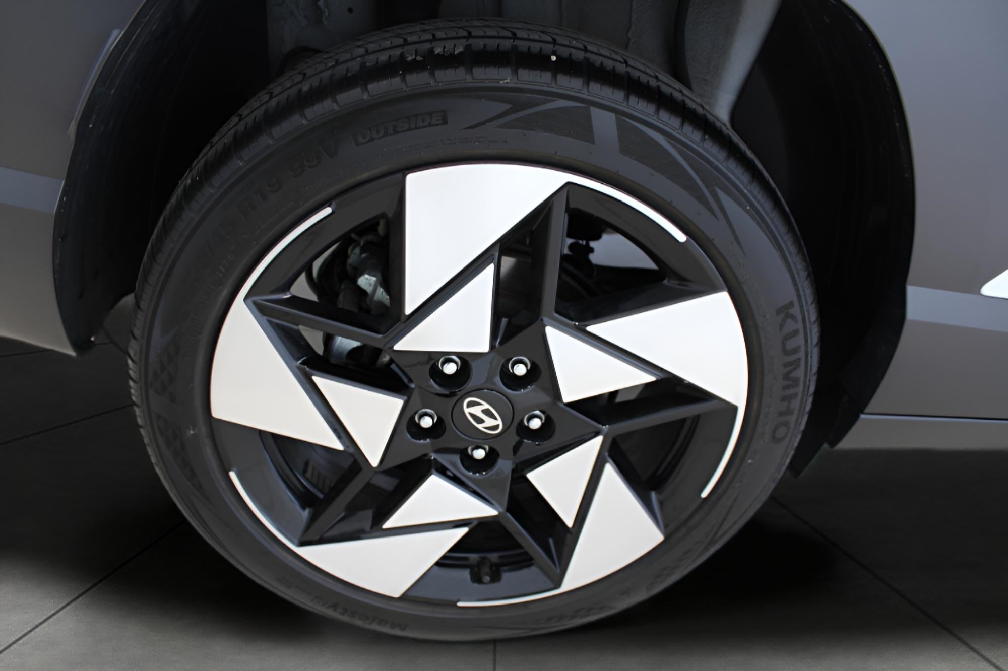 2024 Hyundai KONA Limited AWD