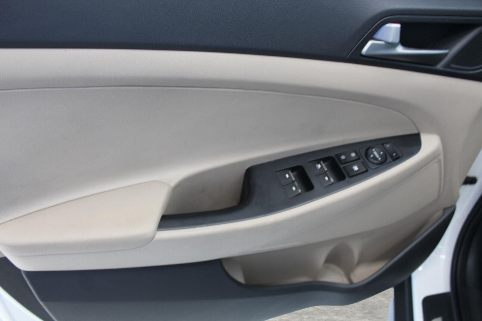 2016 Hyundai TUCSON AWD 4Dr Limited