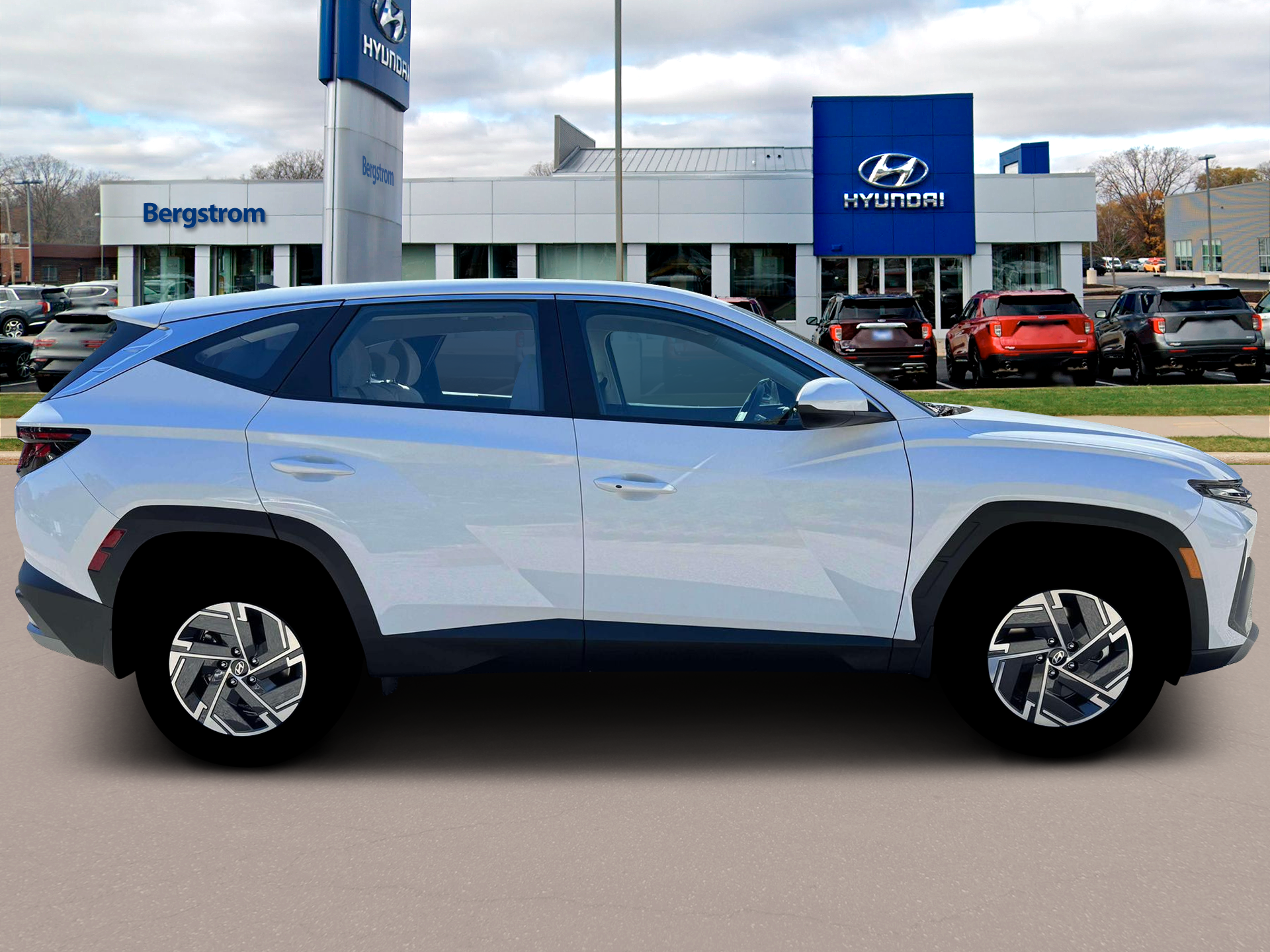 2026 Hyundai TUCSON HYBRID Blue
