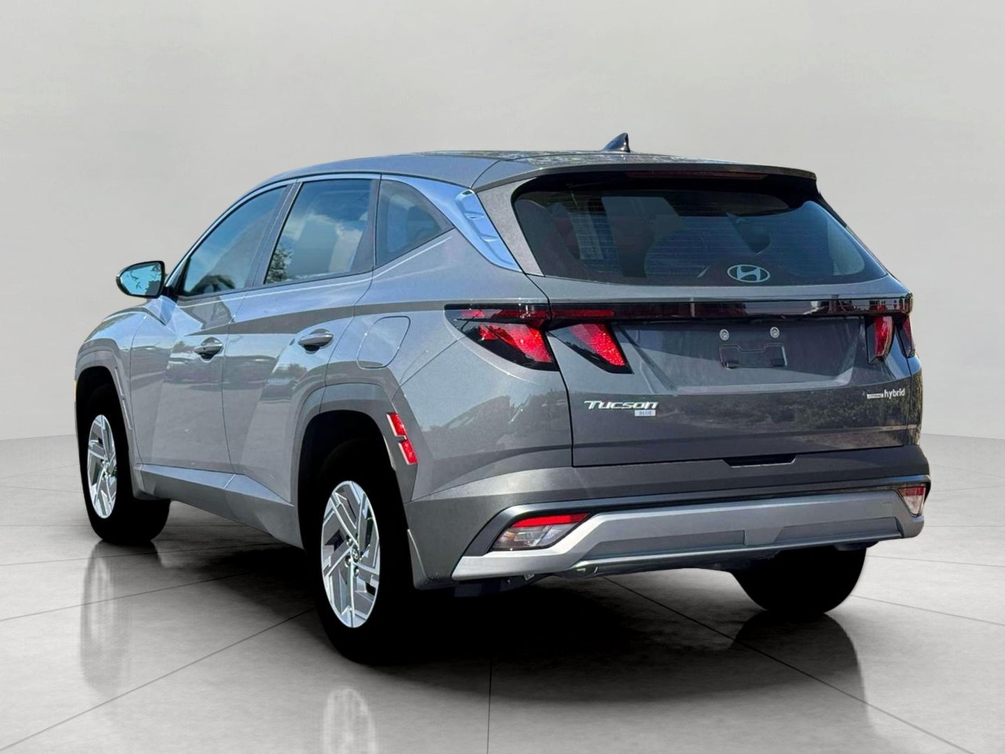 2026 Hyundai TUCSON HYBRID Blue SE