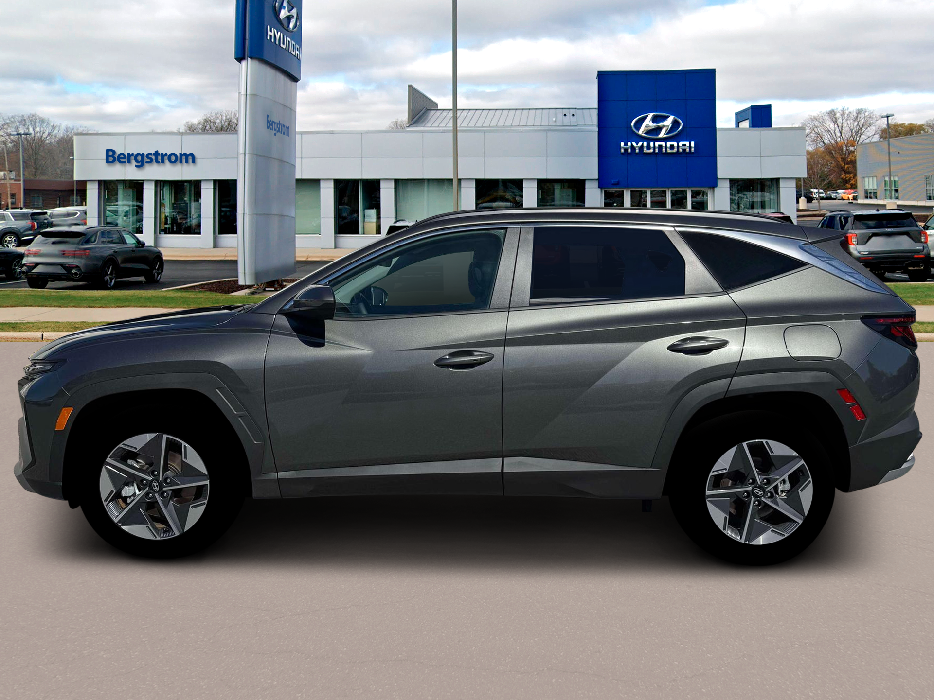 2026 Hyundai TUCSON HYBRID SEL AWD