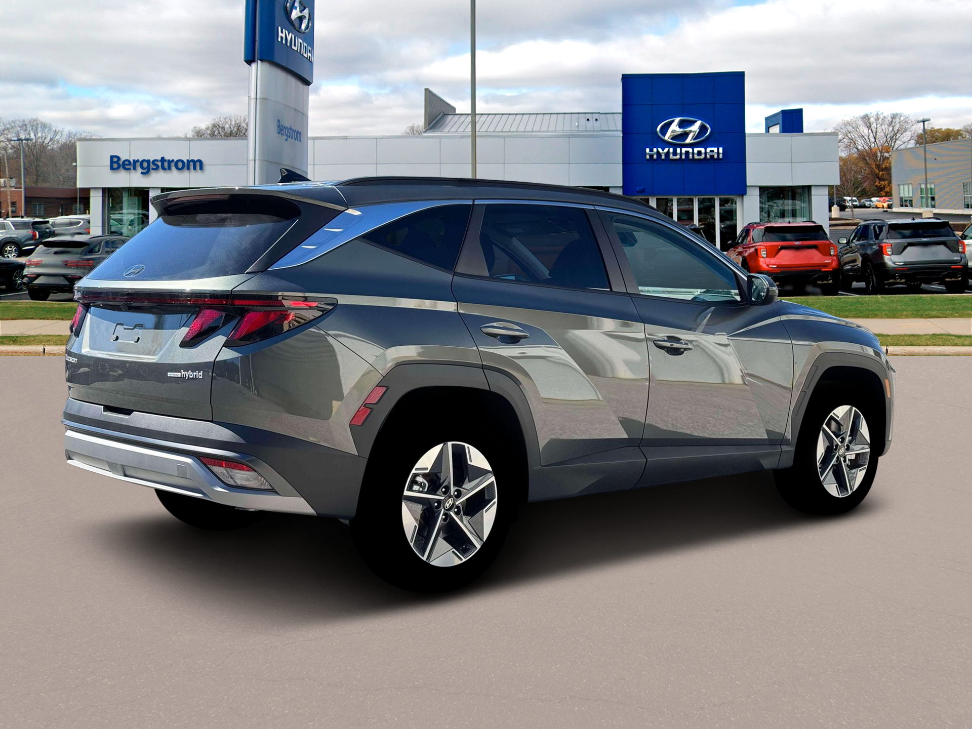 2026 Hyundai TUCSON HYBRID SEL AWD