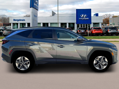 2026 Hyundai TUCSON HYBRID SEL AWD