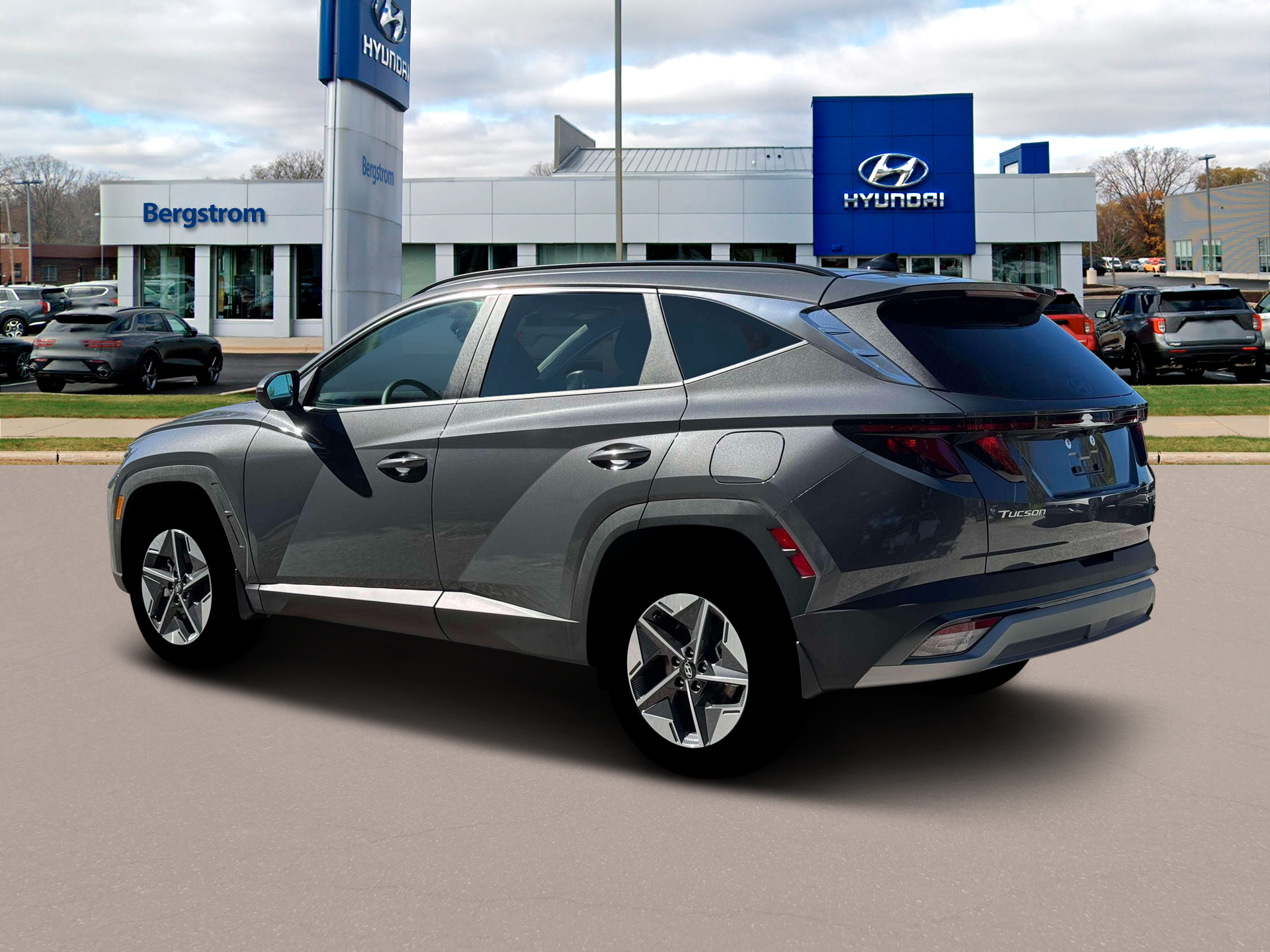 2026 Hyundai TUCSON HYBRID SEL AWD